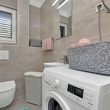 Apartman Luxury Amari - Free Parking