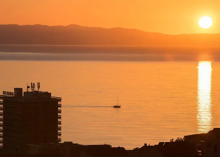 Luxury Amari - Free Parking *