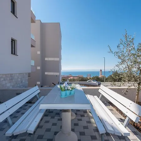 アパート Luxury Amari - Free Parking *