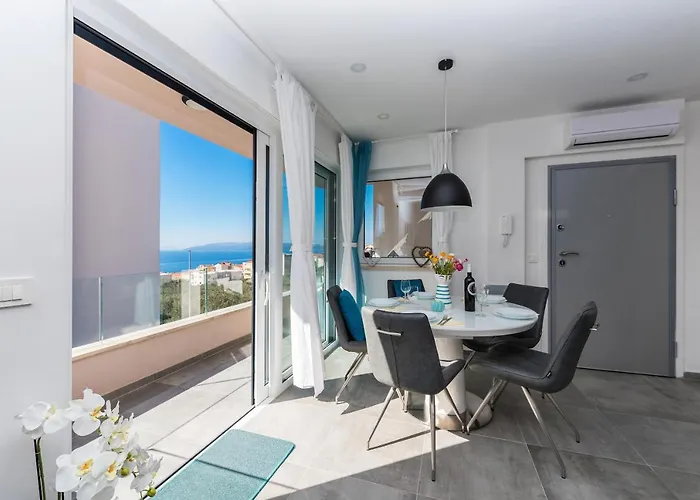 Luxury Amari - Free Parking Daire